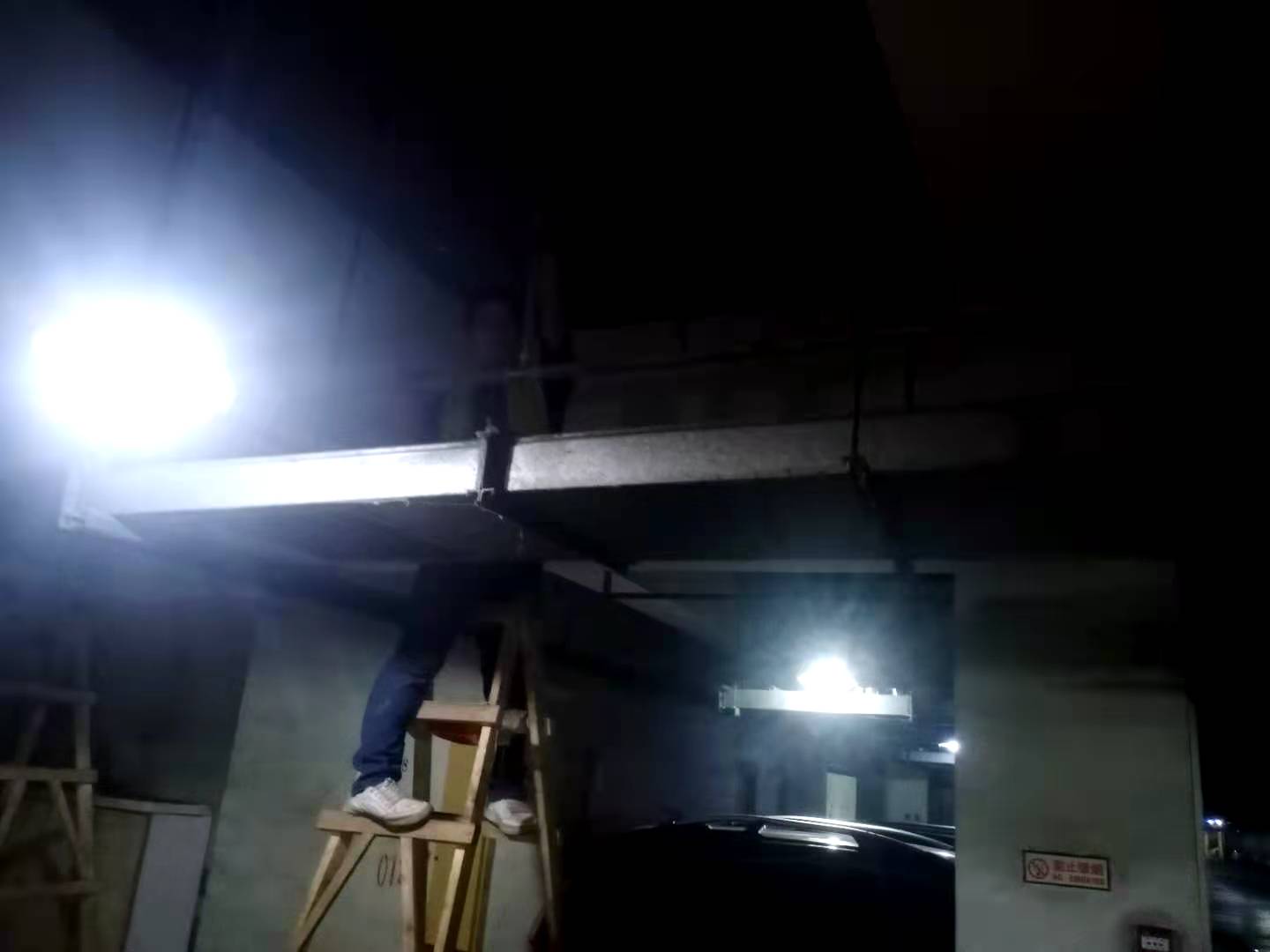 消防噴淋如何安裝？廚房噴淋在消防改造時(shí)候需要移位嗎？